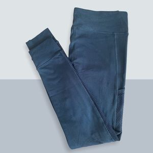 Fabletics Leggings with Mesh siding ✨